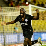 浙江队外援前锋穆谢奎庆祝进球特写